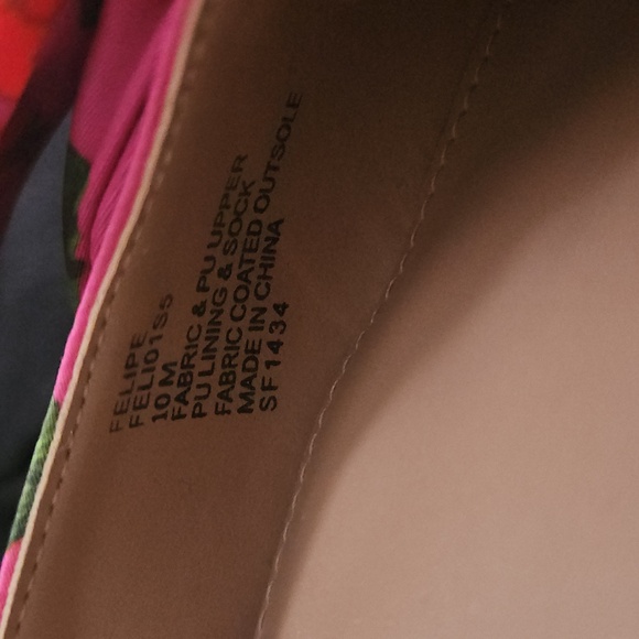 NEW Betsey Johnson Felipe Embellished Floral Ankle Strap Pump Size 10 - Picture 15 of 16